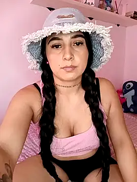 Snapshot of Juanamd1 chatting on March 9, 9:13 am Juanamd1 online show from March 9, 9:13 am