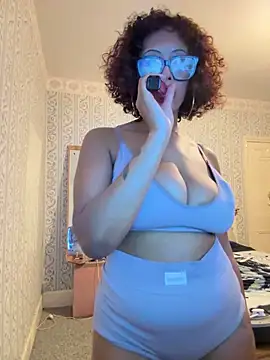 Snapshot of nolotymfcXo chatting on February 19, 1:56 am nolotymfcXo online show from February 19, 1:56 am
