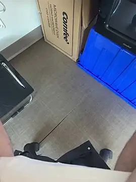 Snapshot of 34thwonder chatting on December 9, 8:23 pm 34thwonder online show from December 9, 8:23 pm