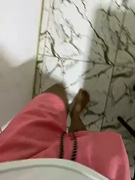 Snapshot of king_cum_ chatting on December 22, 1:55 pm king cum online show from December 22, 1:55 pm