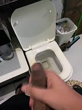 Snapshot of king_cum_ chatting on December 30, 2:30 pm king cum online show from December 30, 2:30 pm