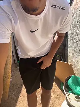 Snapshot of king_cum_ chatting on December 3, 11:41 am king cum online show from December 3, 11:41 am