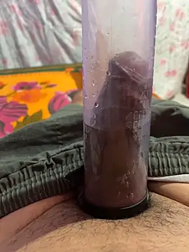 Snapshot of king_cum_ chatting on December 5, 2:58 pm king cum online show from December 5, 2:58 pm