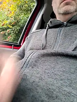 Snapshot of JulianJ50 chatting on November 7, 10:59 am JulianJ50 online show from November 7, 10:59 am