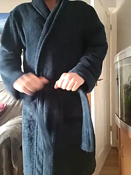 Snapshot of JulianJ50 chatting on December 1, 9:25 am JulianJ50 online show from December 1, 9:25 am