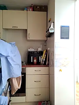 JulianJ50 online show from December 16, 9:47 am