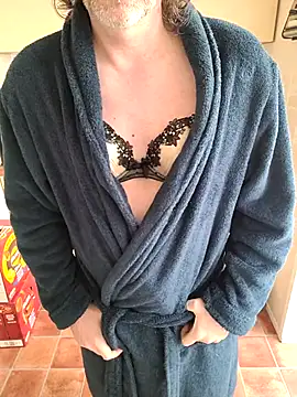 JulianJ50 online show from March 18, 9:23 am