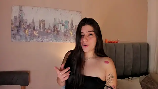 Snapshot of dakotaa__ chatting on October 15, 8:20 pm dakotaa online show from October 15, 8:20 pm