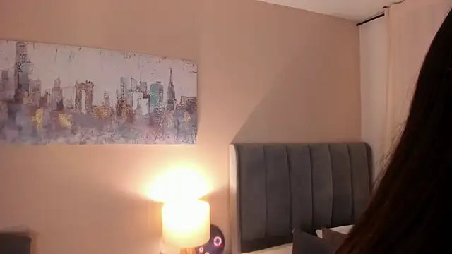 dakotaa   online show from January 8, 7:05 pm