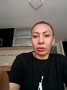 coral smitth online show from February 13, 3:56 pm