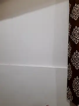 Snapshot of Guyinshortss chatting on October 11, 8:29 pm Guyinshortss online show from October 11, 8:29 pm