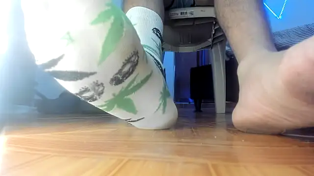 Snapshot of MasterSEX420 chatting on November 7, 12:38 pm MasterSEX420 online show from November 7, 12:38 pm