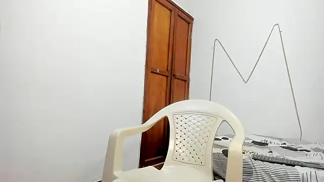 Snapshot of MasterSEX420 chatting on November 10, 1:43 pm MasterSEX420 online show from November 10, 1:43 pm