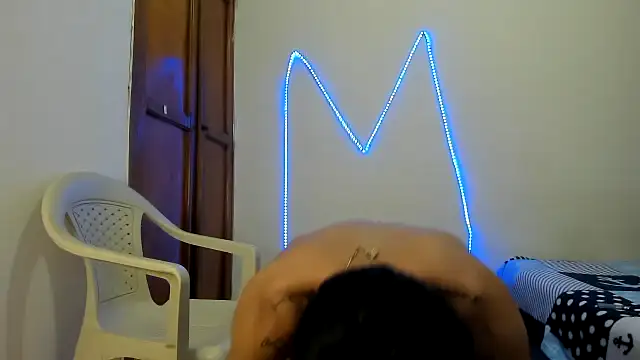 Snapshot of MasterSEX420 chatting on December 3, 4:16 pm MasterSEX420 online show from December 3, 4:16 pm