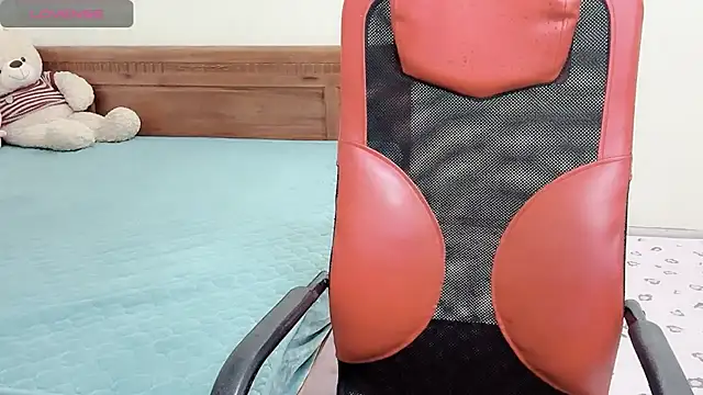 TrinhH Nabbi online show from January 9, 1:45 pm