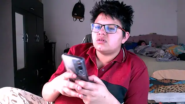 Snapshot of tatsumi_nao chatting on December 14, 2:22 pm tatsumi nao online show from December 14, 2:22 pm