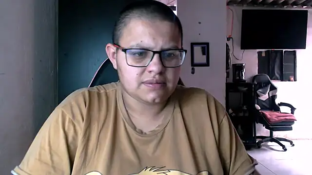 Snapshot of tatsumi_nao chatting on January 11, 1:16 pm tatsumi nao online show from January 11, 1:16 pm