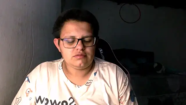 Snapshot of tatsumi_nao chatting on March 1, 6:48 am tatsumi nao online show from March 1, 6:48 am