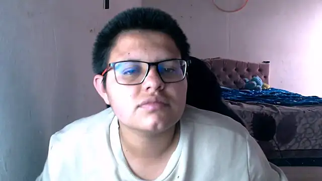 Snapshot of tatsumi_nao chatting on March 5, 7:43 pm tatsumi nao online show from March 5, 7:43 pm