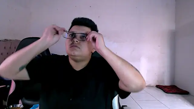 Snapshot of tatsumi_nao chatting on March 29, 8:09 pm tatsumi nao online show from March 29, 8:09 pm