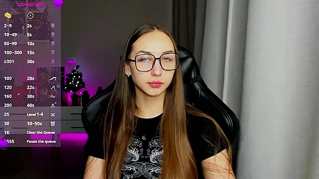 Sm0ly online show from December 3, 3:41 am