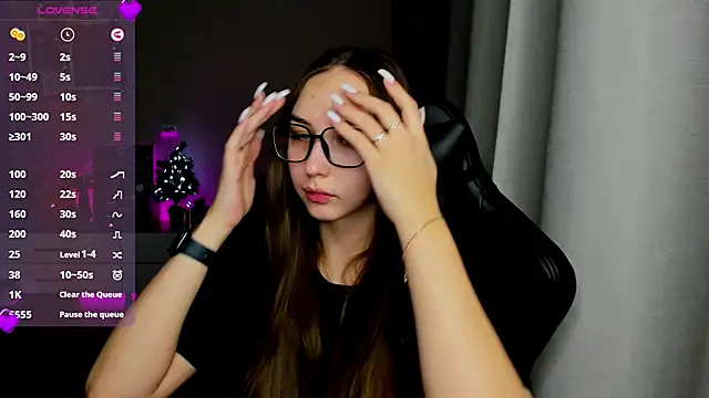 Sm0ly online show from December 7, 2:09 am