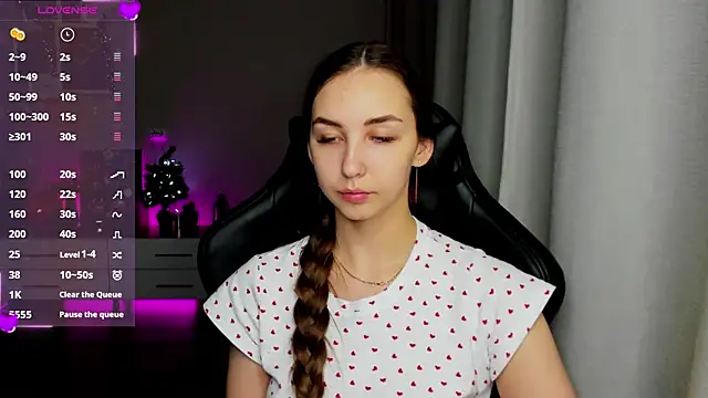 Sm0ly online show from December 14, 1:50 am