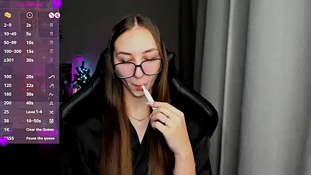 Sm0ly online show from January 11, 1:48 am