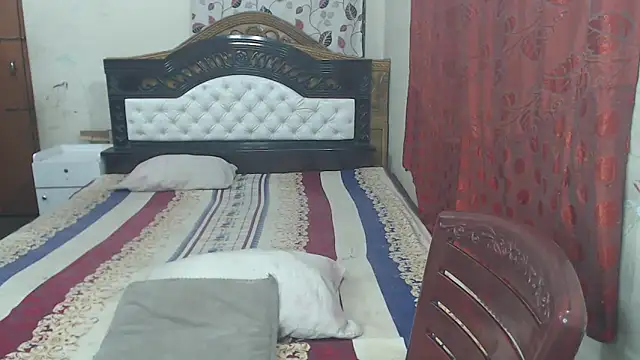 Snapshot of mariyaqueen chatting on November 2, 9:06 pm mariyaqueen online show from November 2, 9:06 pm