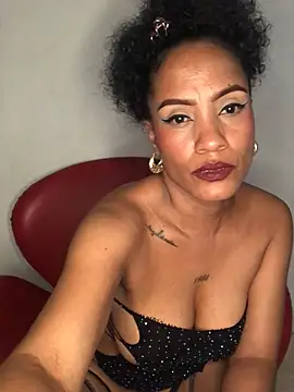 Snapshot of AdelaHaneix chatting on January 12, 7:21 pm AdelaHaneix online show from January 12, 7:21 pm