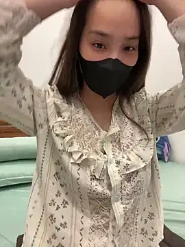 Lilisa miu online show from January 4, 2:46 pm