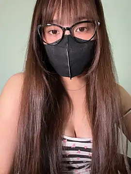 Lilisa miu online show from August 3, 7:07 am