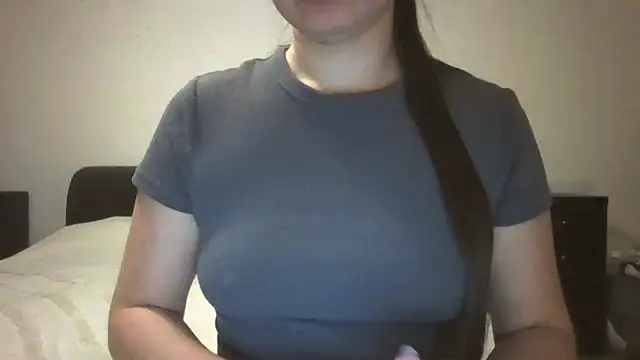 VanesaJewelz online show from December 9, 8:01 pm