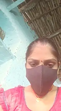 Snapshot of haymona chatting on February 10, 3:57 am haymona online show from February 10, 3:57 am