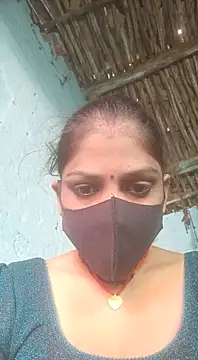 Snapshot of haymona chatting on February 10, 7:58 am haymona online show from February 10, 7:58 am