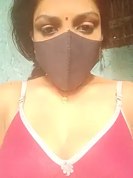 Snapshot of haymona chatting on February 17, 9:13 am haymona online show from February 17, 9:13 am