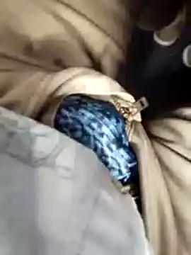 Snapshot of Policeman20742 chatting on February 19, 6:21 pm Policeman20742 online show from February 19, 6:21 pm