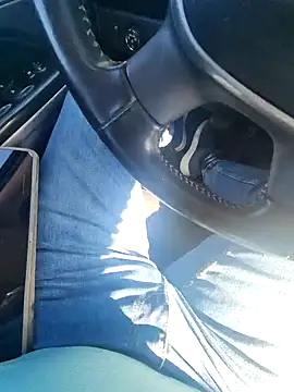 Snapshot of Policeman20742 chatting on November 17, 6:46 pm Policeman20742 online show from November 17, 6:46 pm