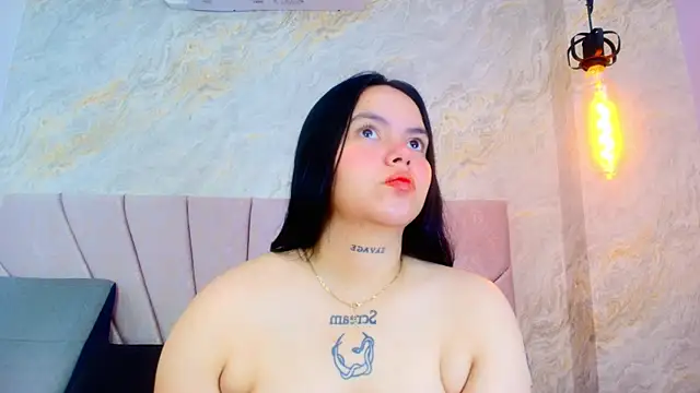 Snapshot of Mia_candy_0 chatting on June 26, 12:09 pm Mia candy 0 online show from June 26, 12:09 pm