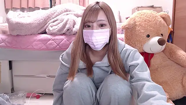 Snapshot of _chanMOMO_ chatting on December 30, 3:46 pm  chanMOMO  online show from December 30, 3:46 pm