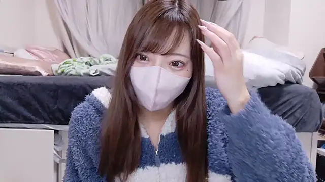Snapshot of _chanMOMO_ chatting on March 12, 2:56 pm  chanMOMO  online show from March 12, 2:56 pm