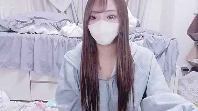 Snapshot of _chanMOMO_ chatting on October 10, 1:21 pm  chanMOMO  online show from October 10, 1:21 pm