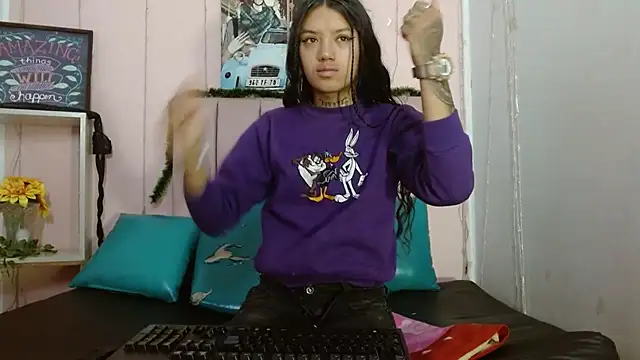 camilawilliams707rs online show from March 15, 5:24 am