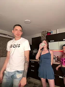 samantha kevin online show from February 17, 3:58 am