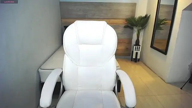 Snapshot of liseth_fox chatting on March 8, 5:22 pm liseth fox online show from March 8, 5:22 pm