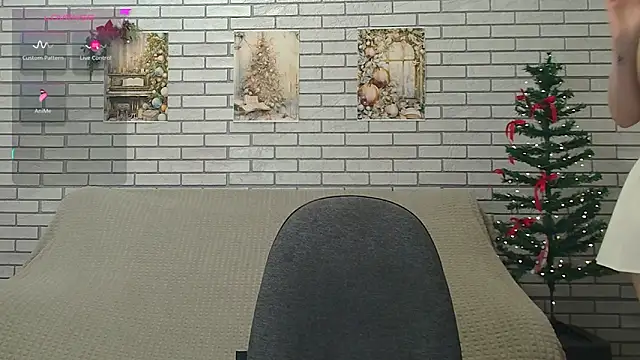 Snapshot of EmiliaDuchess chatting on January 25, 8:00 am EmiliaDuchess online show from January 25, 8:00 am