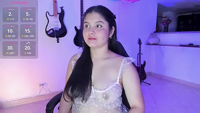 Snapshot of lilpervertgirl chatting on September 27, 4:39 am lilpervertgirl online show from September 27, 4:39 am