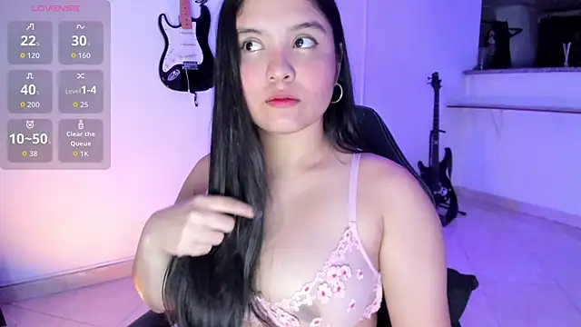 Snapshot of lilpervertgirl chatting on October 7, 3:14 am lilpervertgirl online show from October 7, 3:14 am