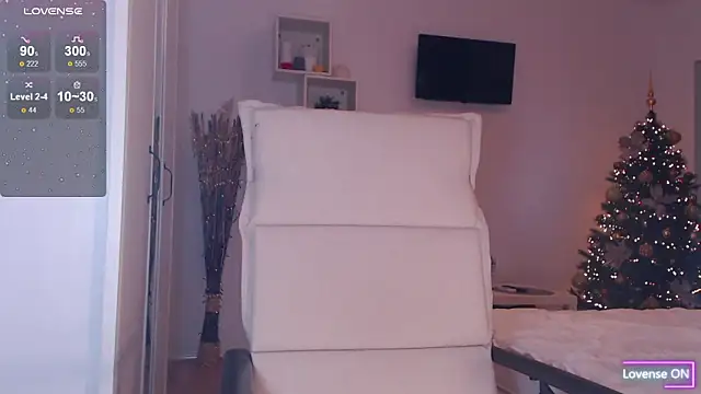 AdeleLovely online show from December 19, 6:20 am