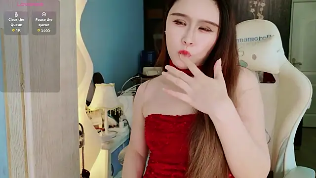 HU131452 online show from May 5, 10:07 pm